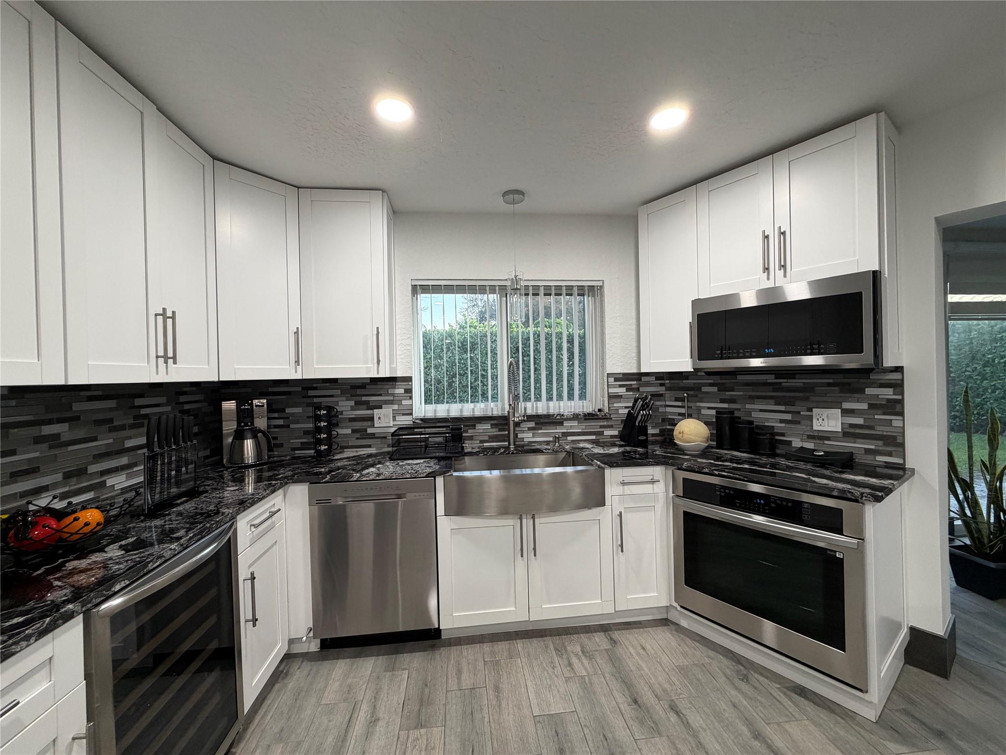 GLENWOOD SUBDIVISION - Residential Lease