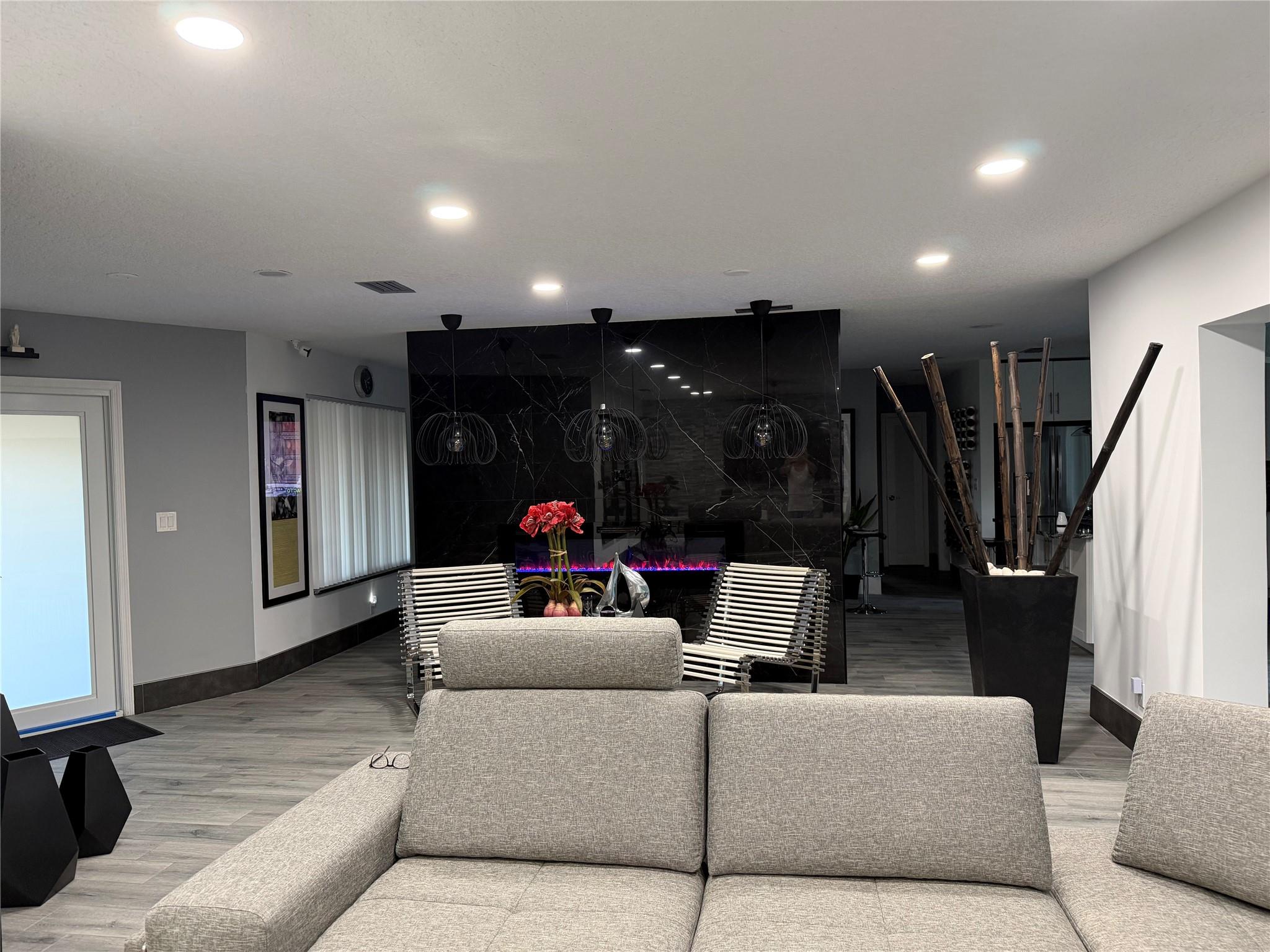 GLENWOOD SUBDIVISION - Residential Lease