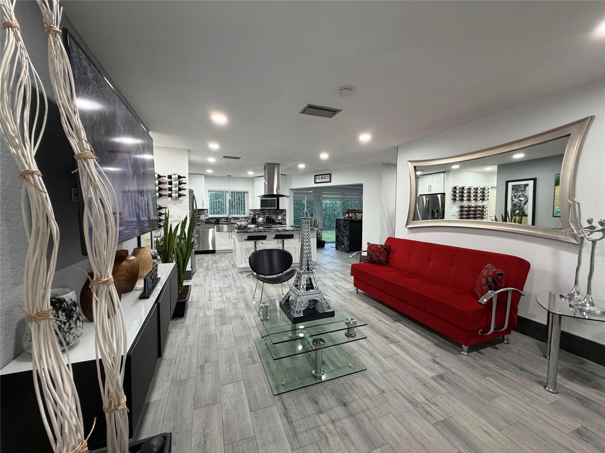 GLENWOOD SUBDIVISION - Residential Lease