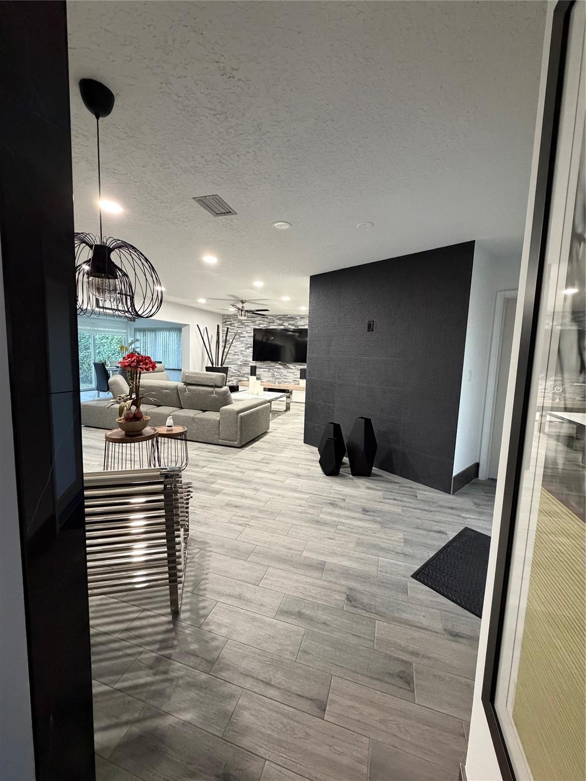 GLENWOOD SUBDIVISION - Residential Lease