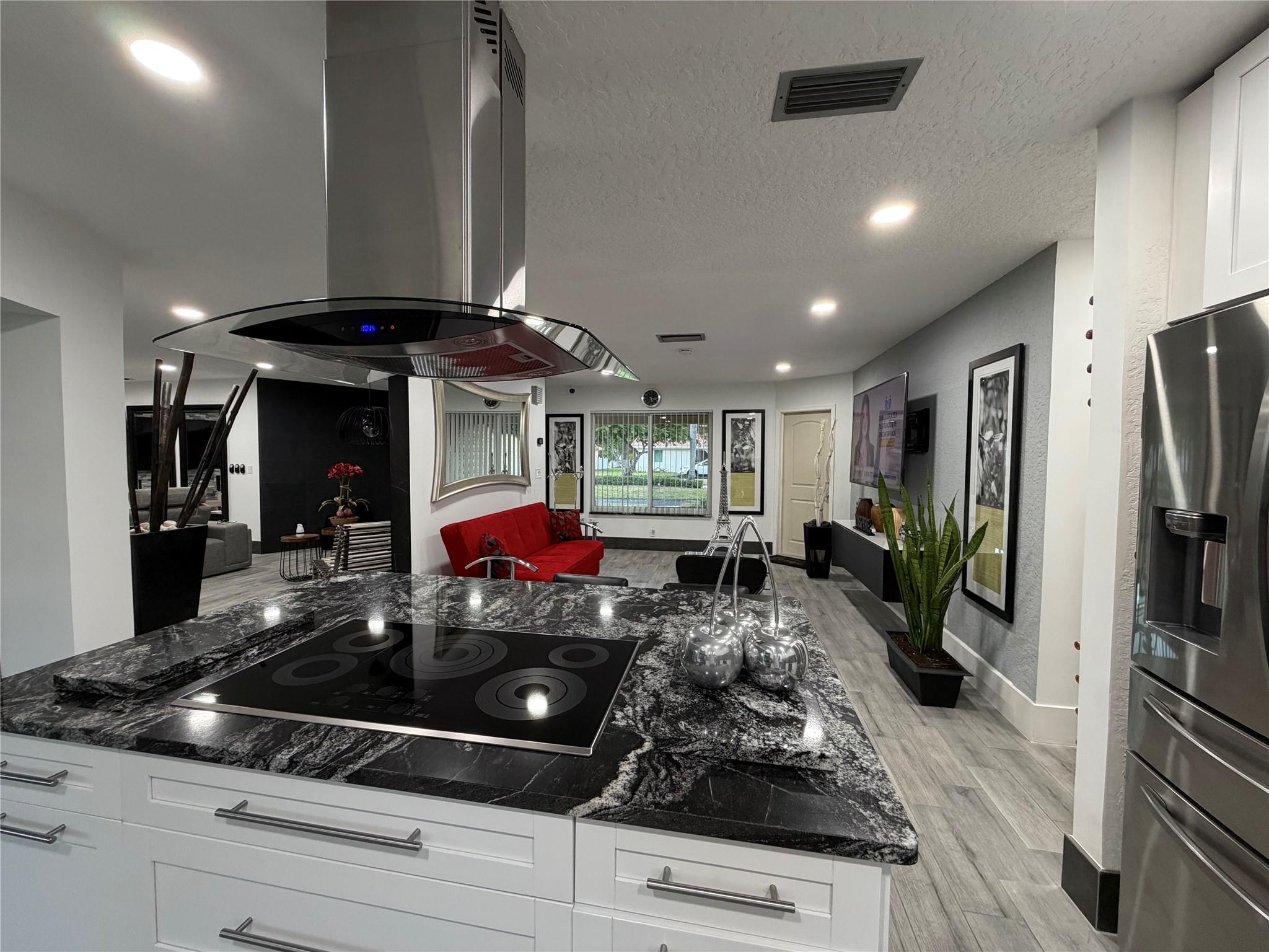 GLENWOOD SUBDIVISION - Residential Lease