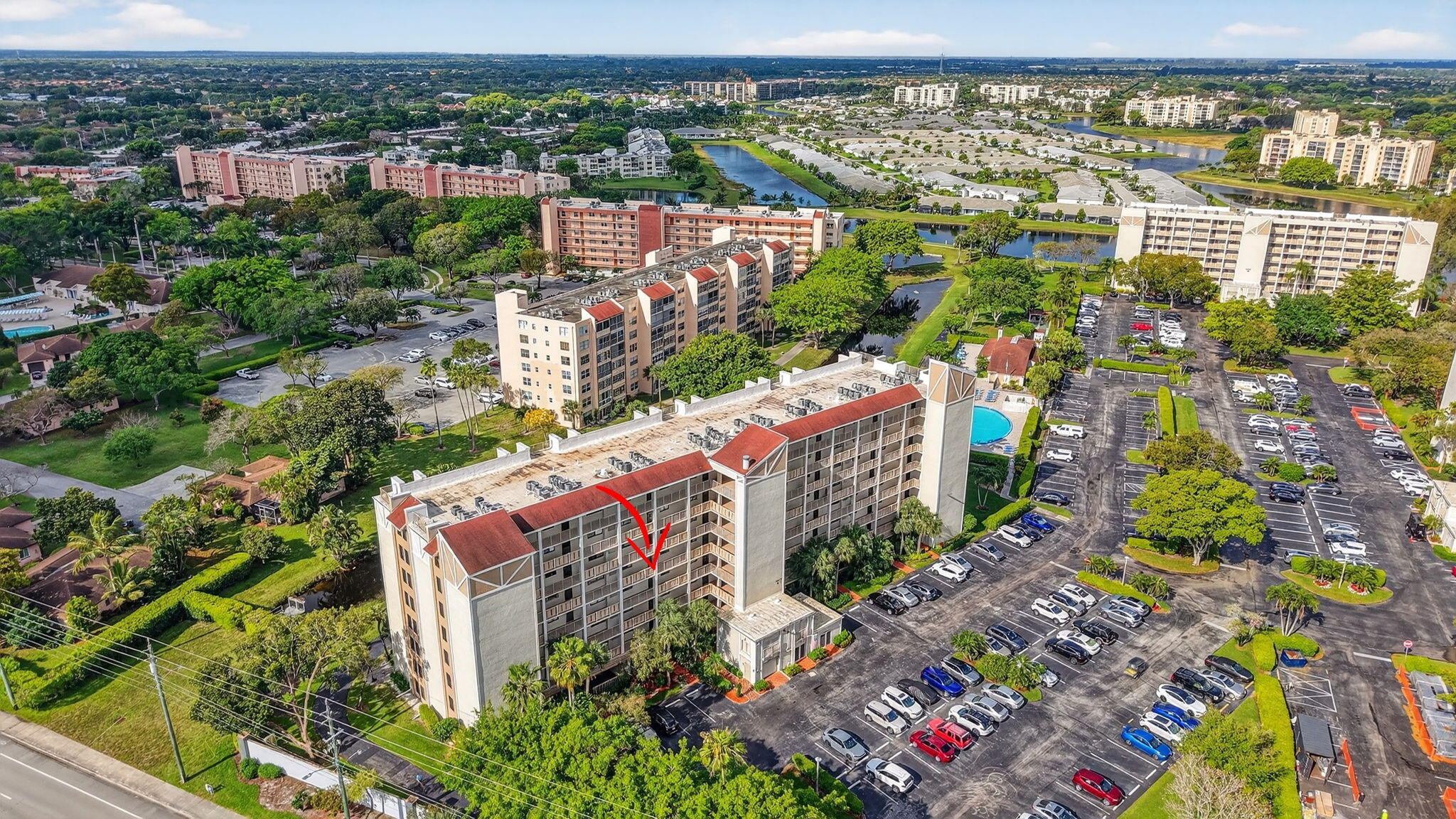 HUNTINGTON LAKES SEC ONE CONDOS - Residential