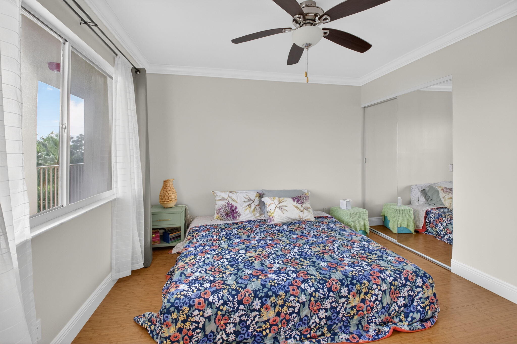 HUNTINGTON LAKES SEC ONE CONDOS - Residential