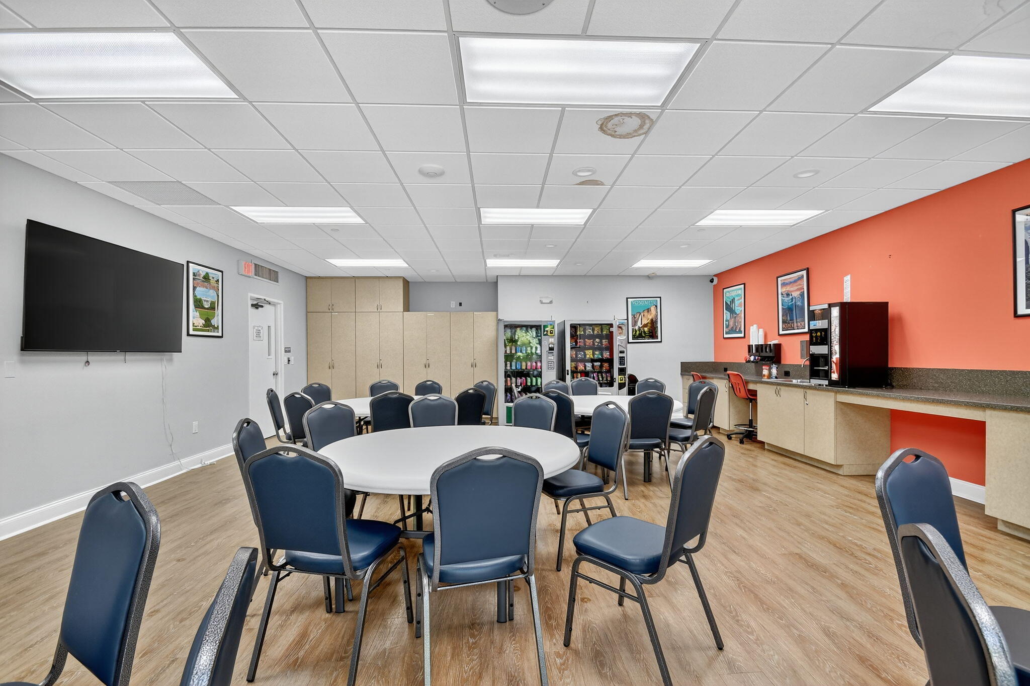 HUNTINGTON LAKES SEC ONE CONDOS - Residential