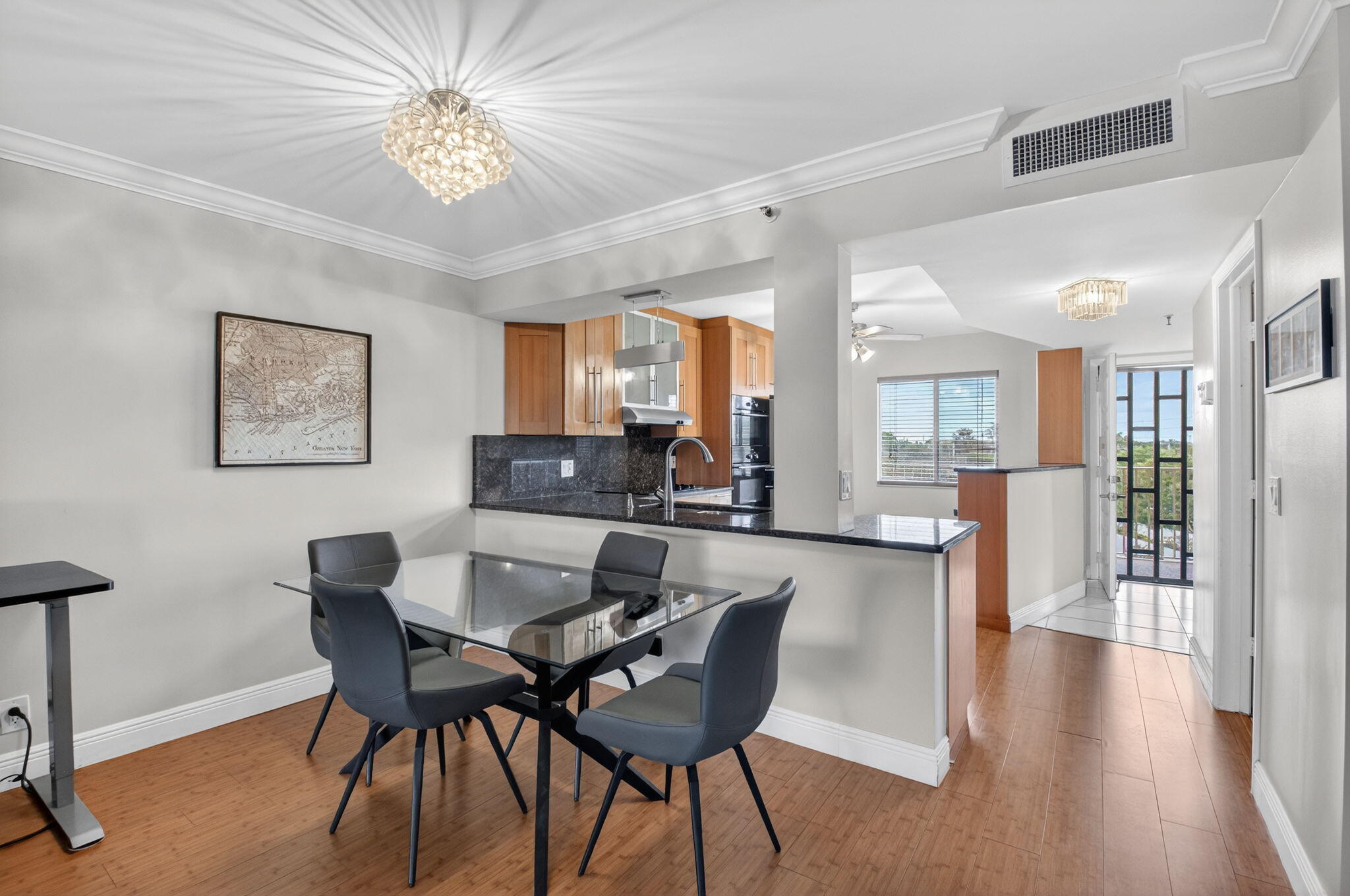 HUNTINGTON LAKES SEC ONE CONDOS - Residential