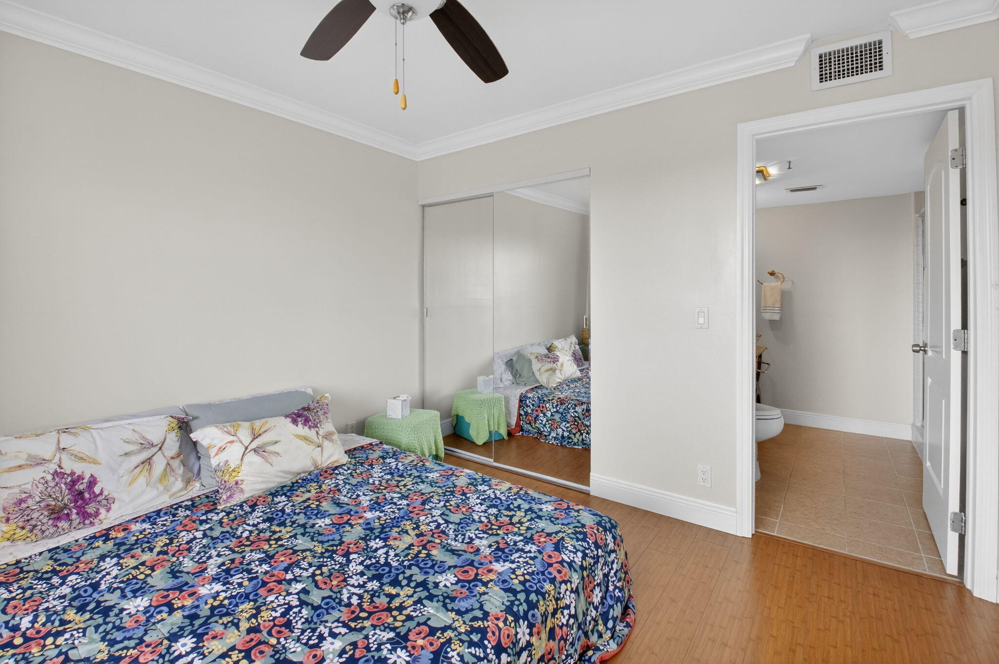 HUNTINGTON LAKES SEC ONE CONDOS - Residential