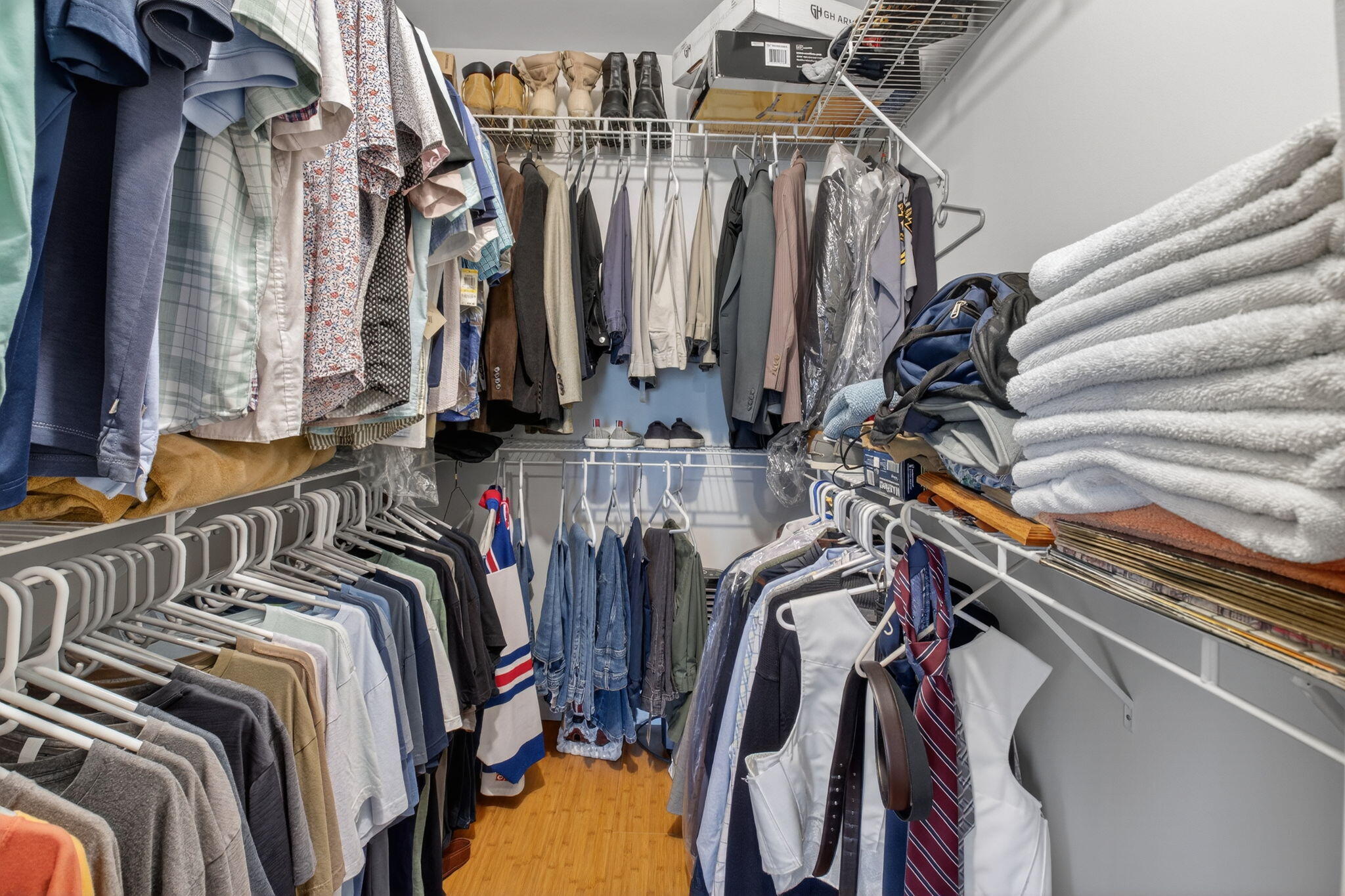 HUNTINGTON LAKES SEC ONE CONDOS - Residential