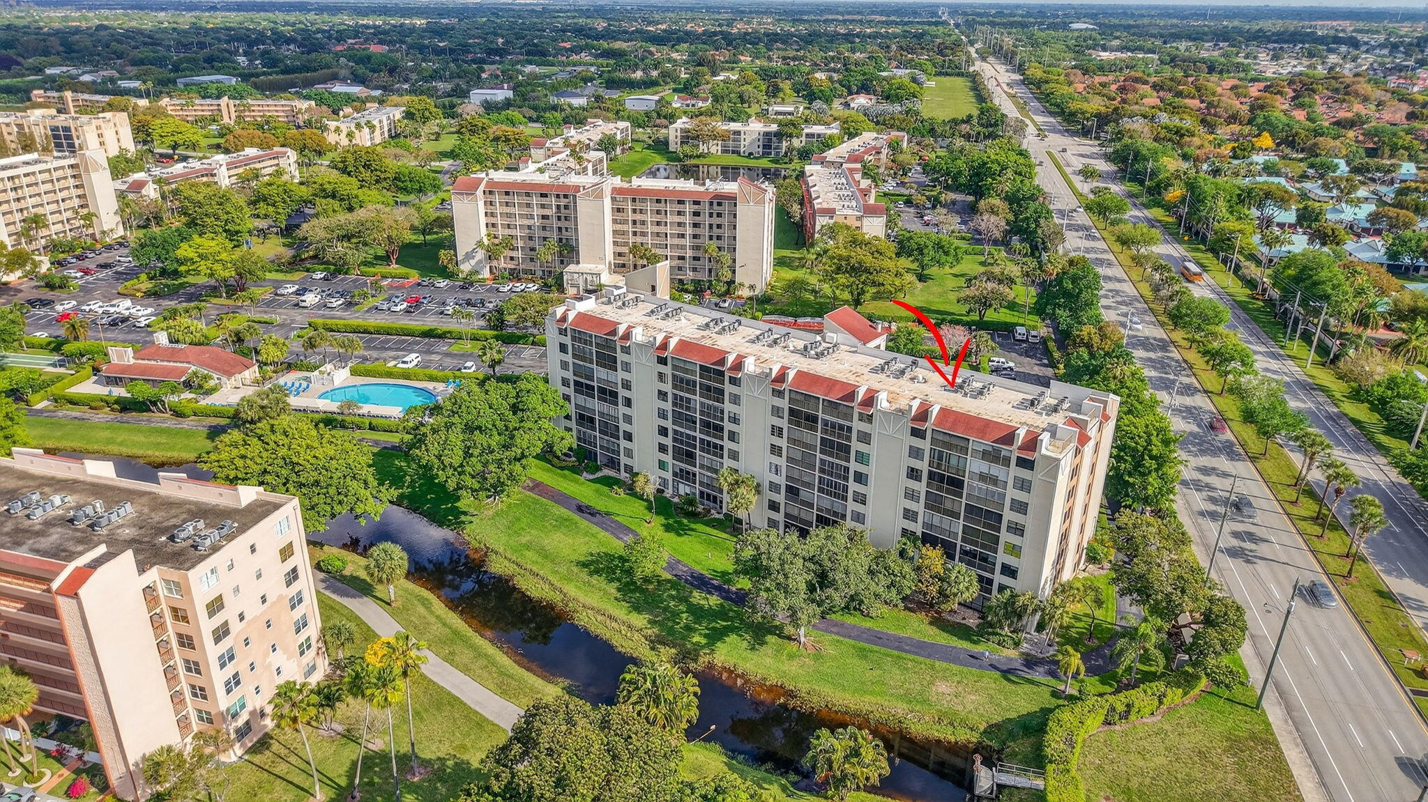 HUNTINGTON LAKES SEC ONE CONDOS - Residential