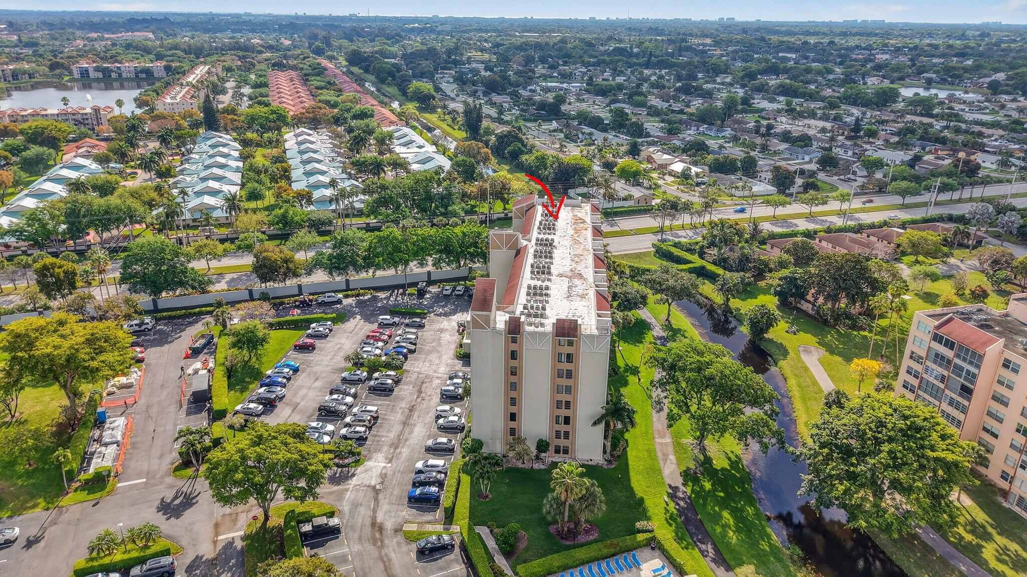 HUNTINGTON LAKES SEC ONE CONDOS - Residential