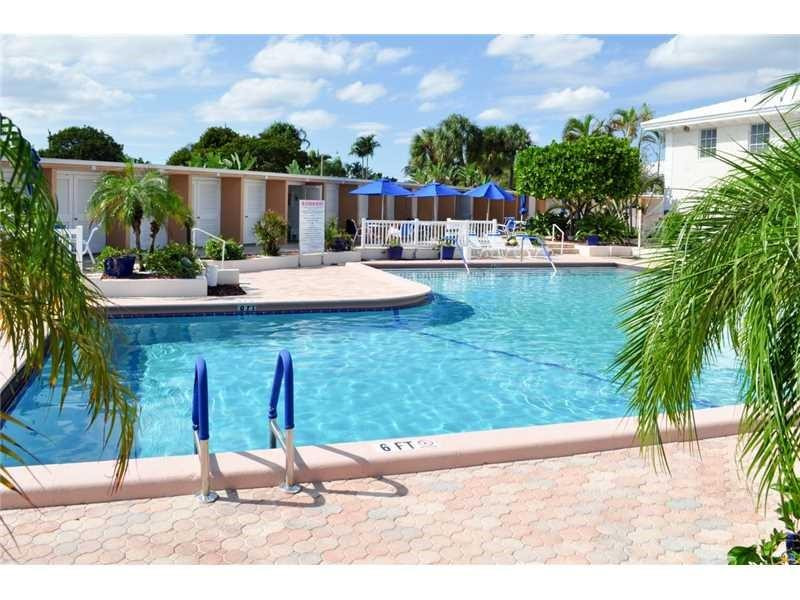Imperial Point Colonnades - Residential