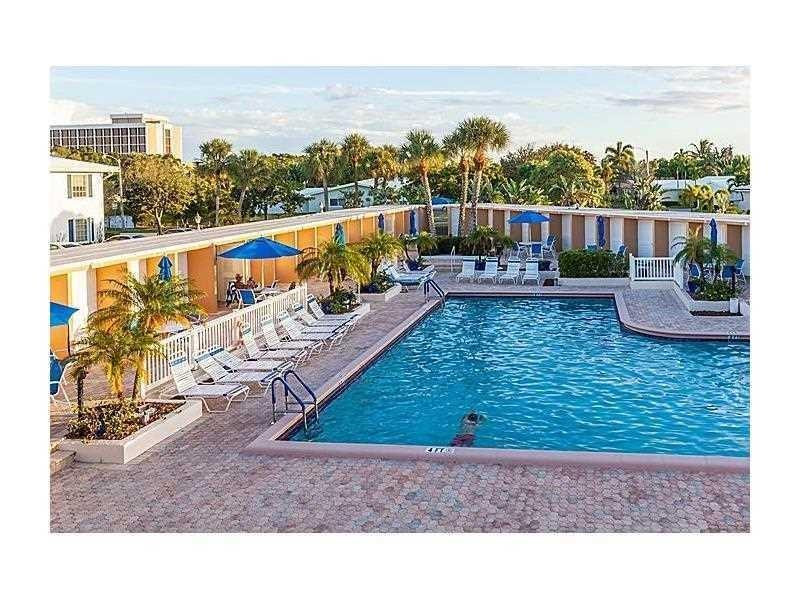 Imperial Point Colonnades - Residential