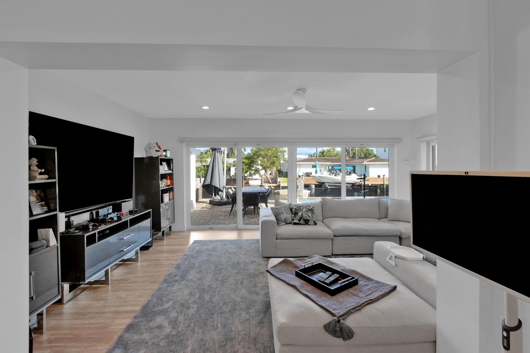 BOCA HARBOUR 5TH SEC - Residential Lease