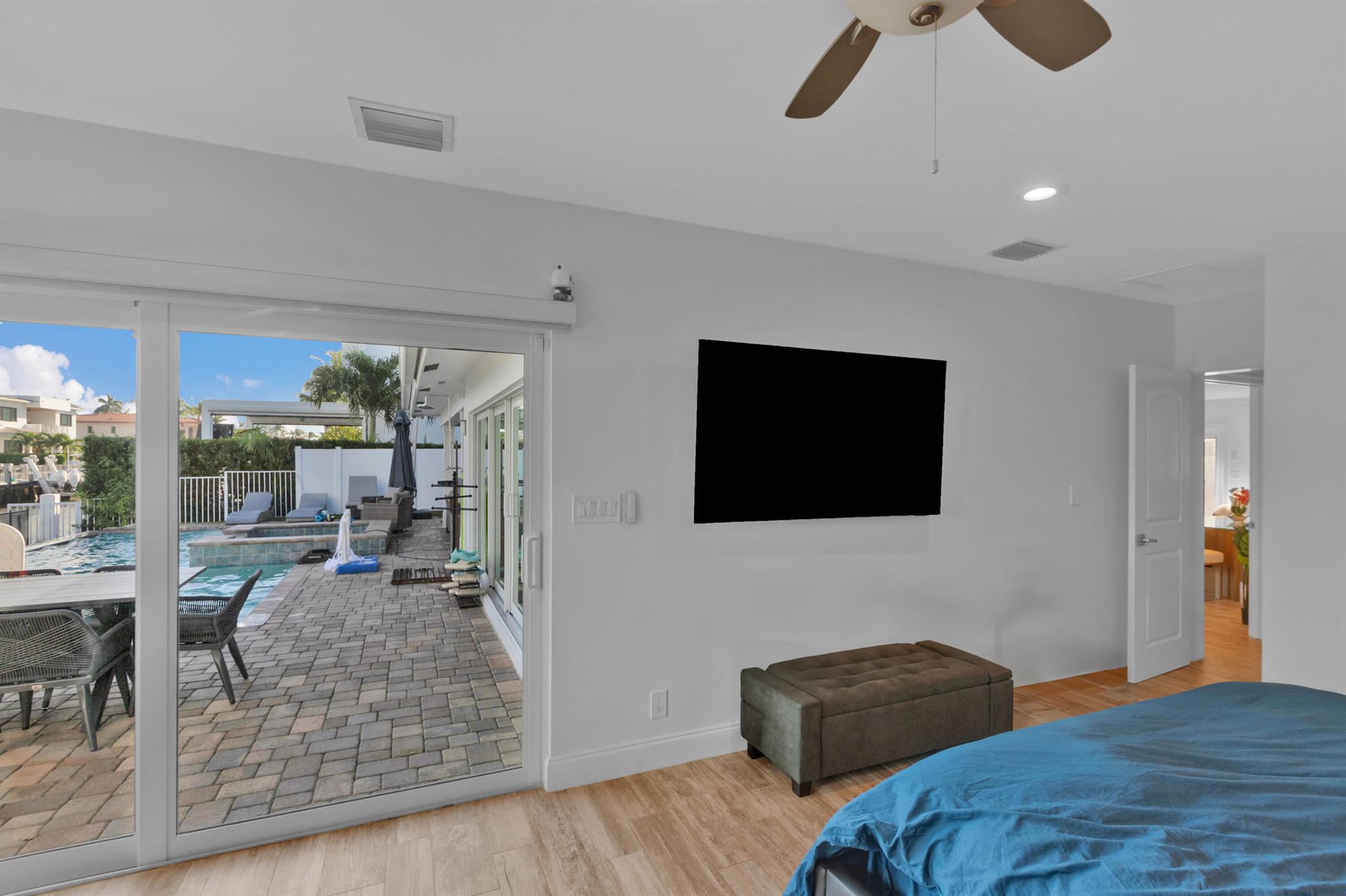 BOCA HARBOUR 5TH SEC - Residential Lease