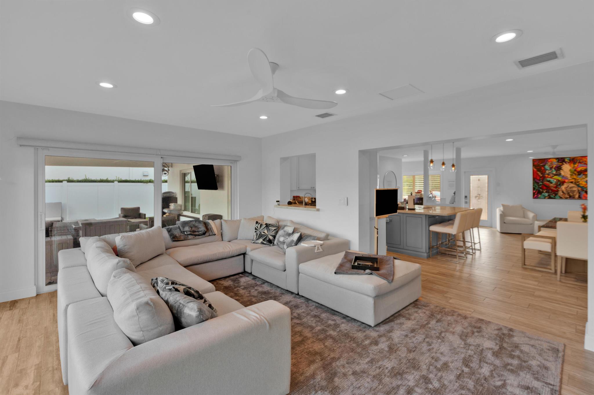 BOCA HARBOUR 5TH SEC - Residential Lease