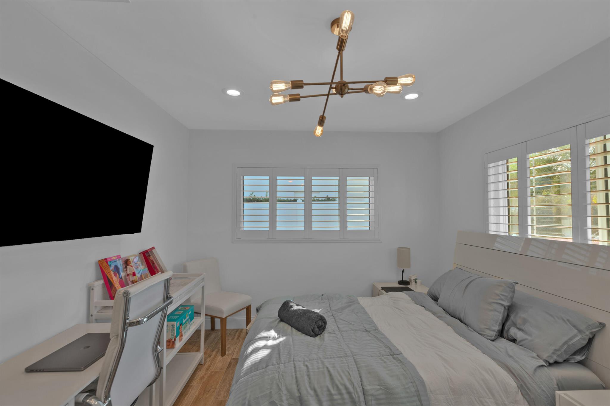 BOCA HARBOUR 5TH SEC - Residential Lease