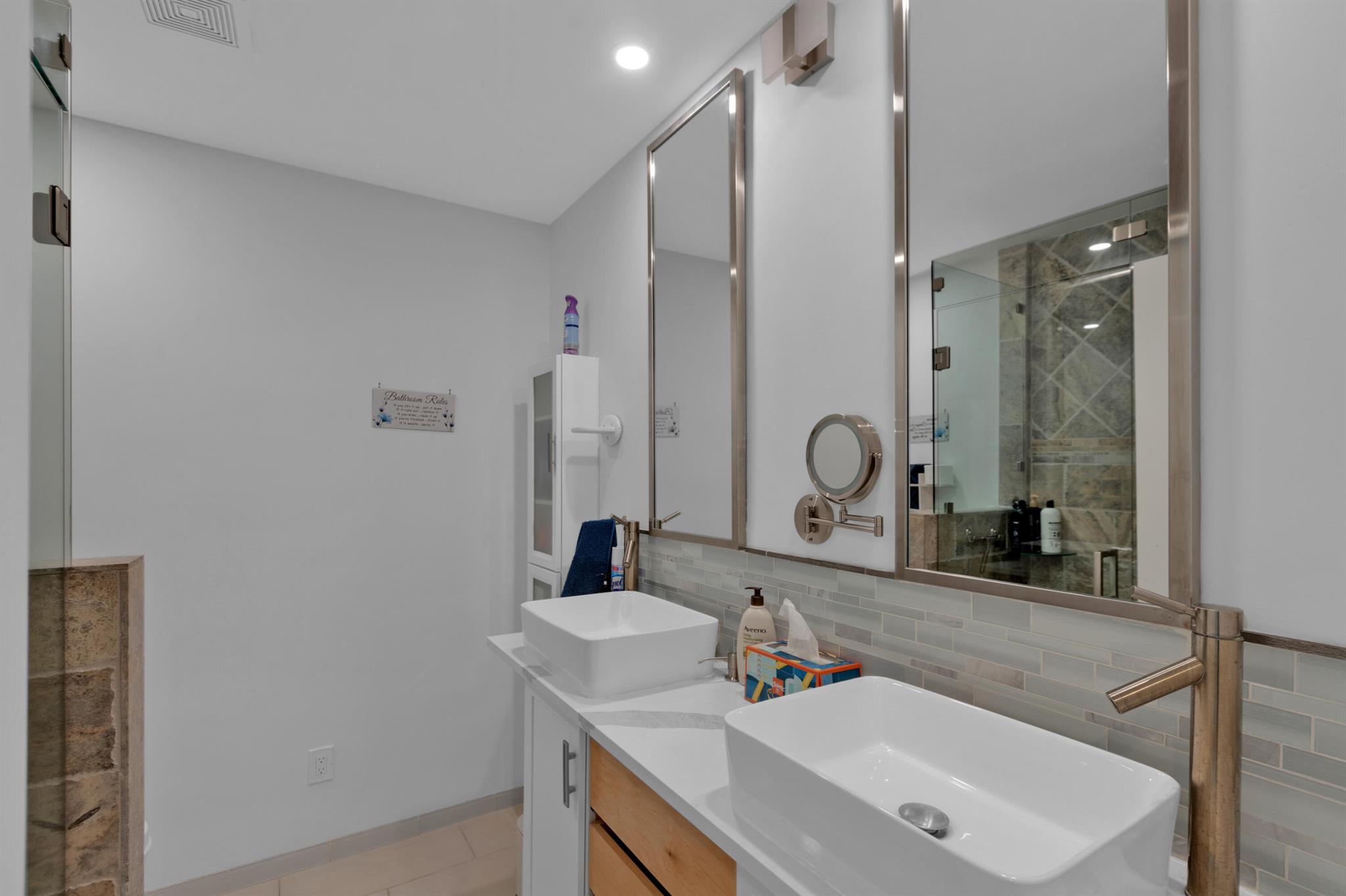 BOCA HARBOUR 5TH SEC - Residential Lease