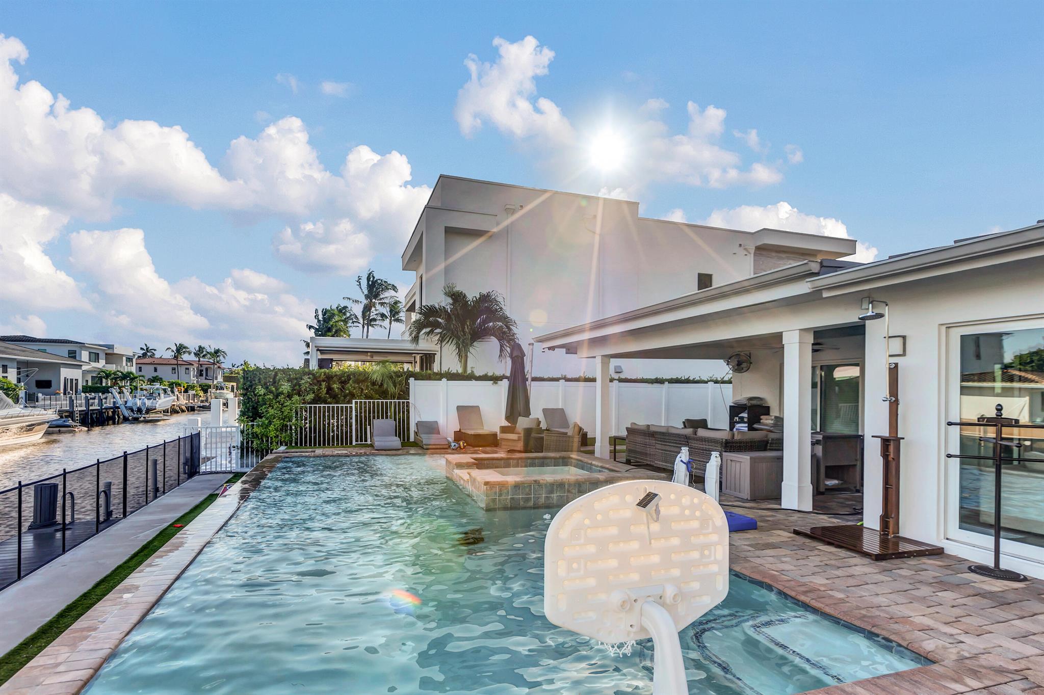 BOCA HARBOUR 5TH SEC - Residential Lease