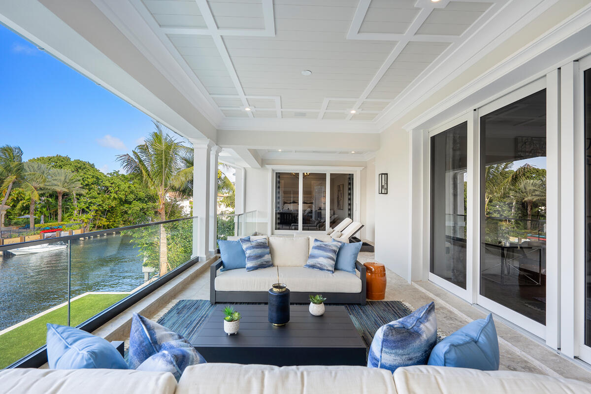 ROYAL PALM YACHT & COUNTRY CLUB - Residential