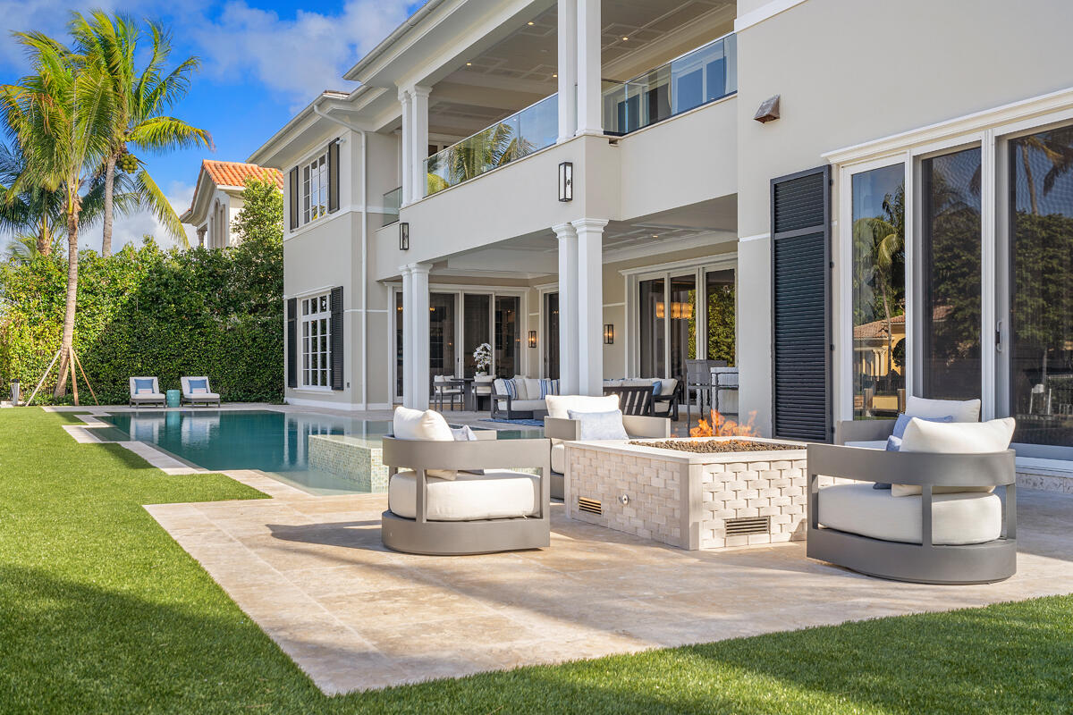 ROYAL PALM YACHT & COUNTRY CLUB - Residential