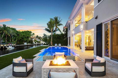 Tiny photo for 133 W Coconut Palm Road, Boca Raton, FL 33432 (MLS # B26015952)