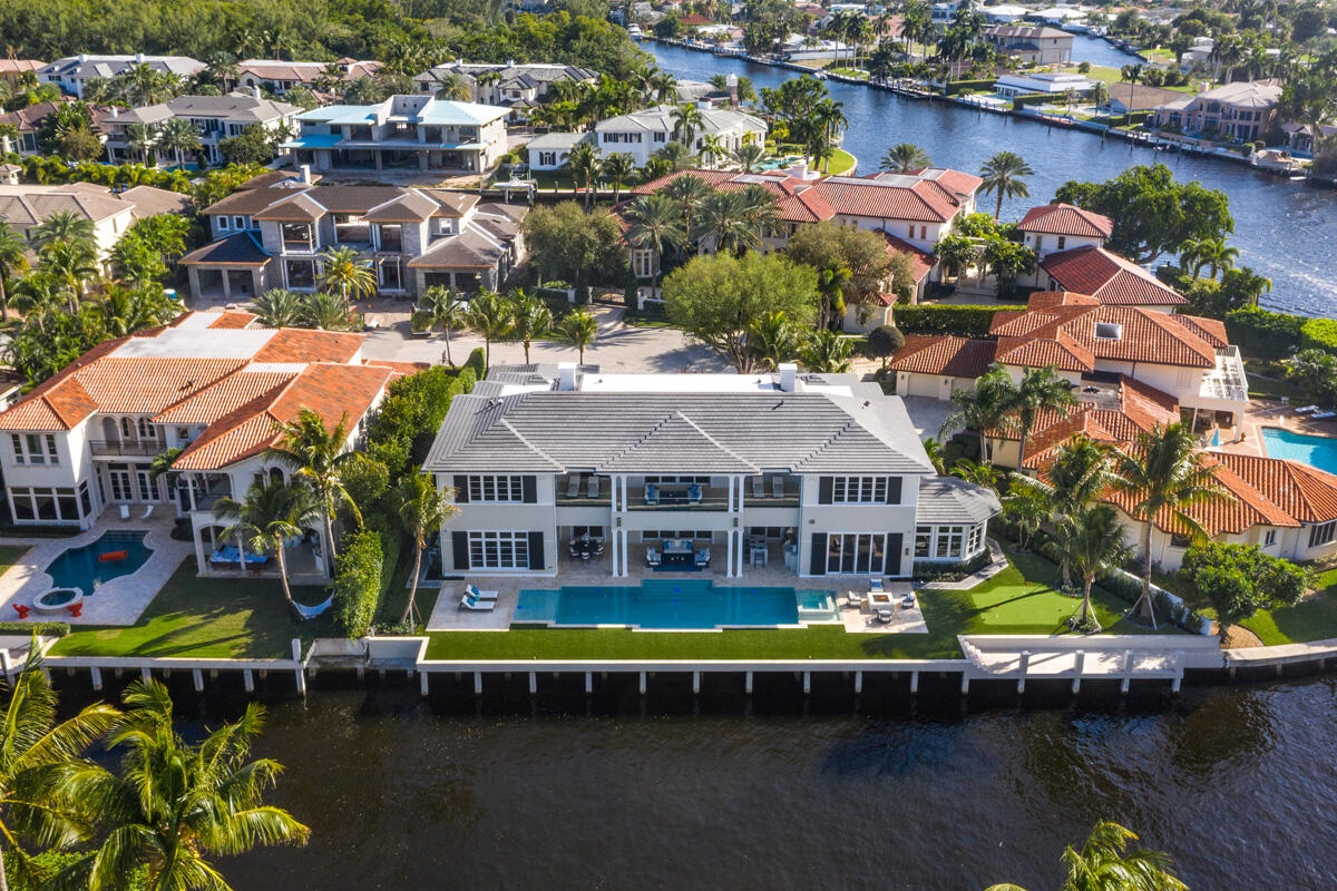 133 W Coconut Palm Road