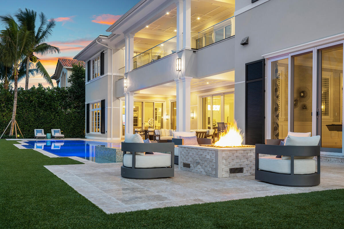 ROYAL PALM YACHT & COUNTRY CLUB - Residential