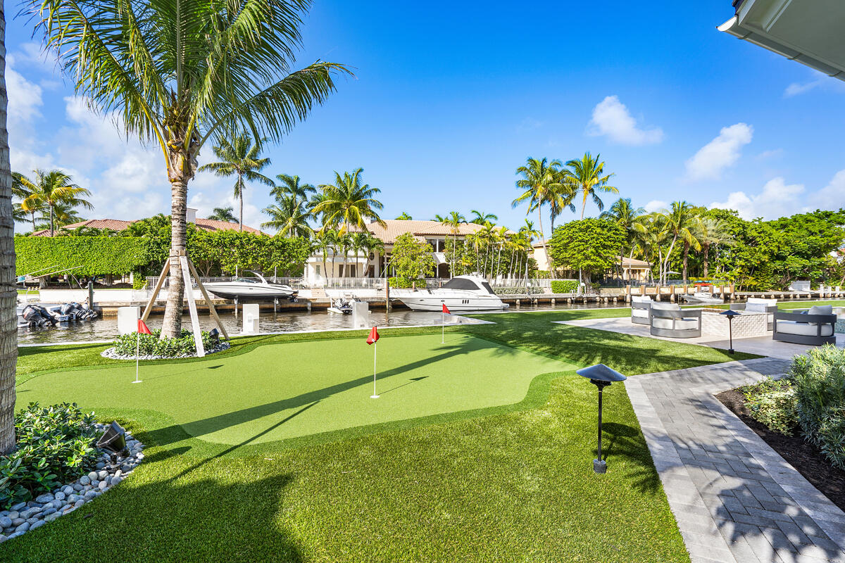 ROYAL PALM YACHT & COUNTRY CLUB - Residential