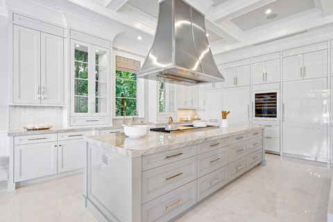 Tiny photo for 133 W Coconut Palm Road, Boca Raton, FL 33432 (MLS # B26015952)
