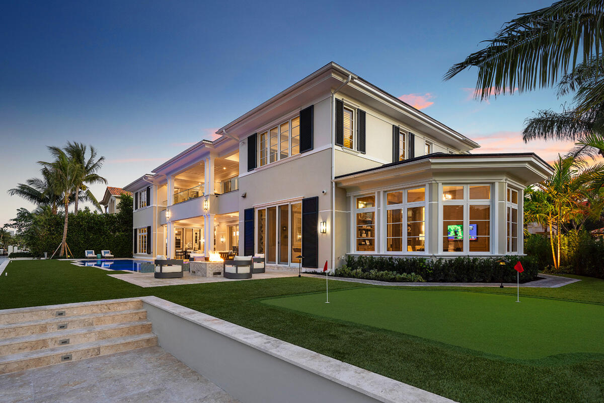 ROYAL PALM YACHT & COUNTRY CLUB - Residential