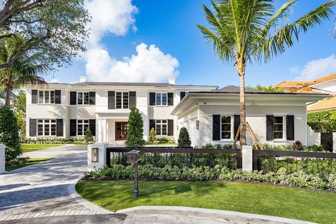 Photo of 133 W Coconut Palm Road, Boca Raton, FL 33432 (MLS # B26015952)