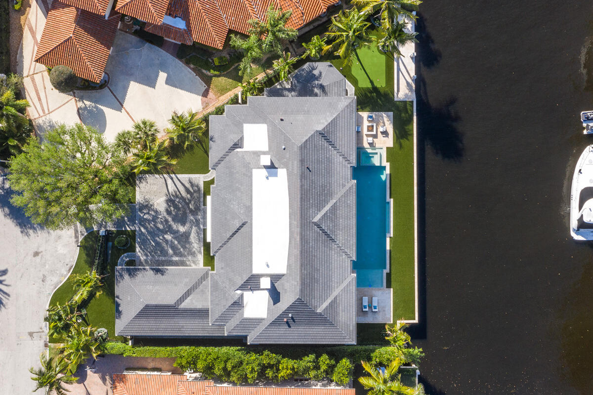 ROYAL PALM YACHT & COUNTRY CLUB - Residential