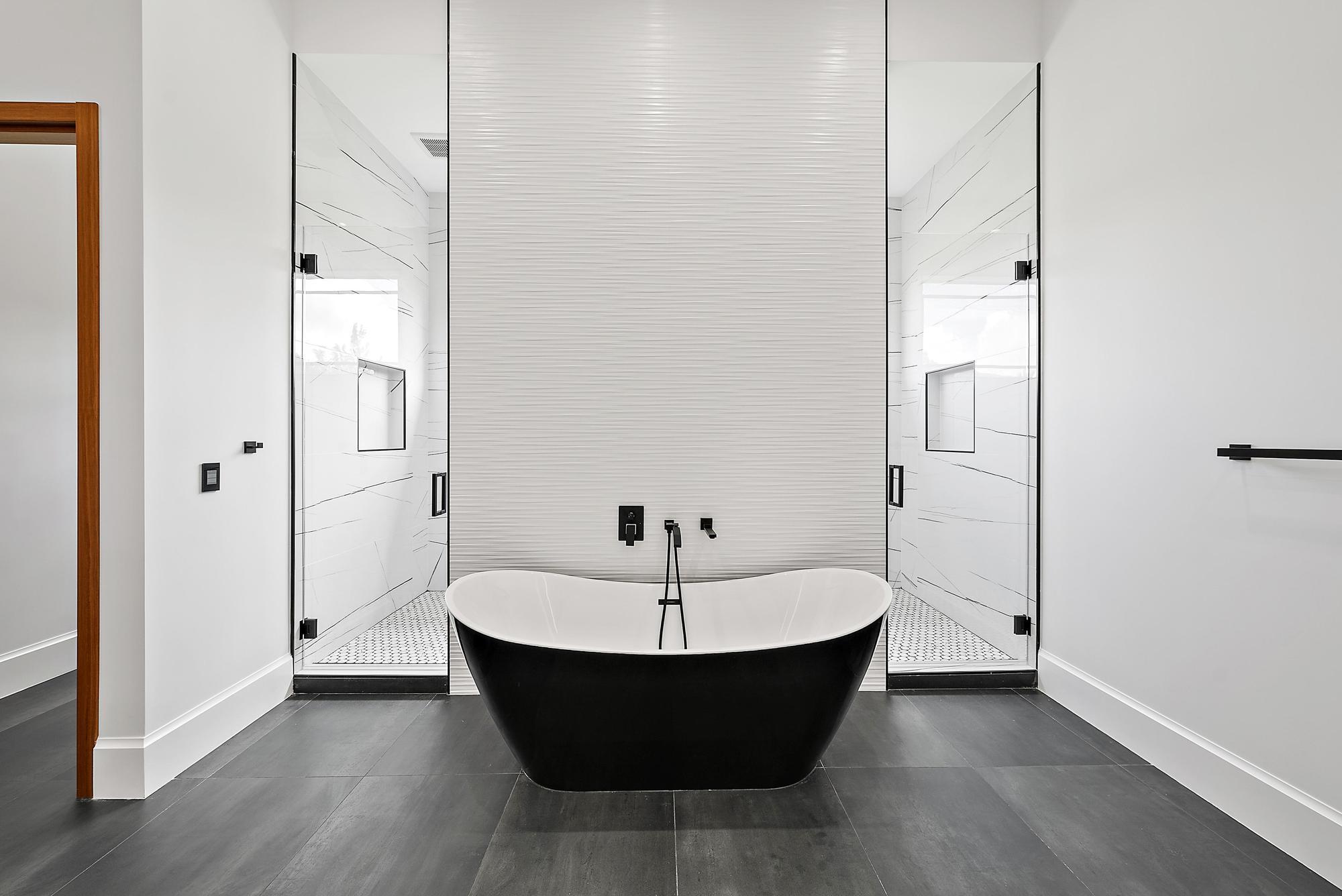 STONEWAL ESTATES, BAY HILL ESTATES - Residential