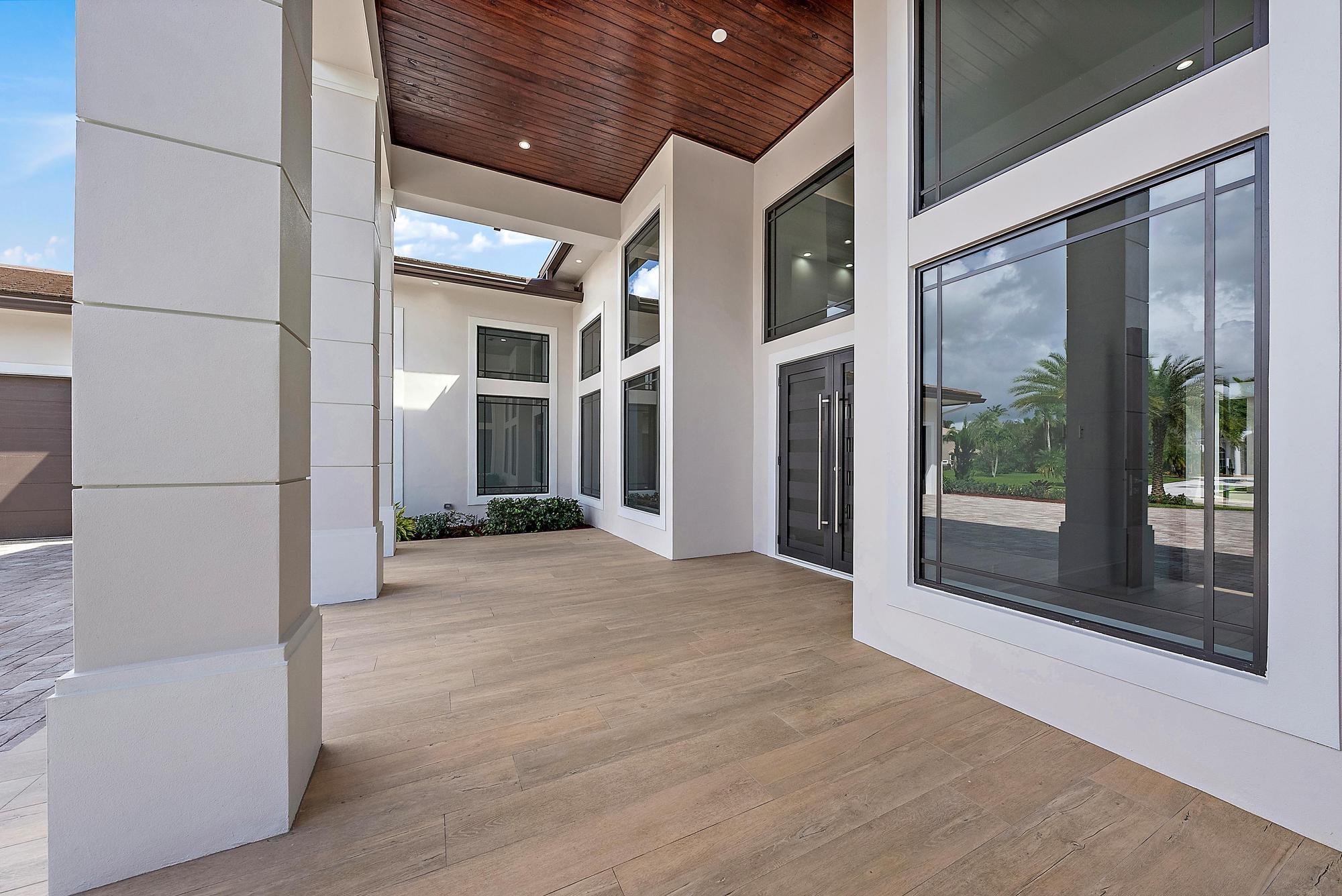 STONEWAL ESTATES, BAY HILL ESTATES - Residential