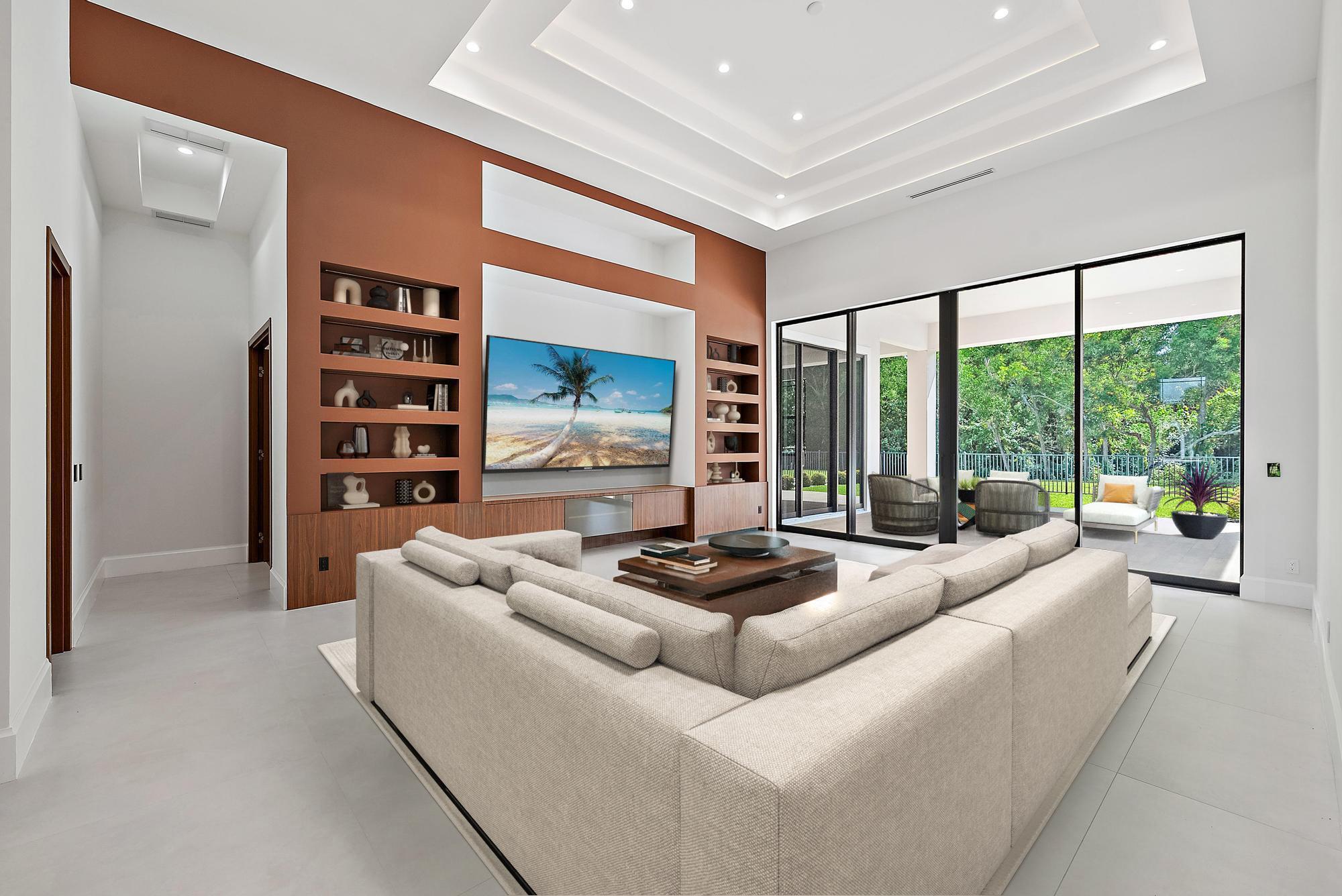 STONEWAL ESTATES, BAY HILL ESTATES - Residential