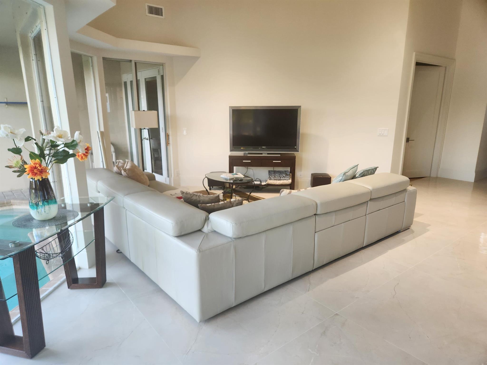 Hamilton Place - Residential Lease