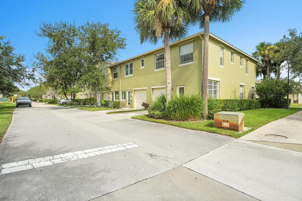 Photo of 2096 SE Korona Drive, Port Saint Lucie, FL 34952 (MLS # R11117969)