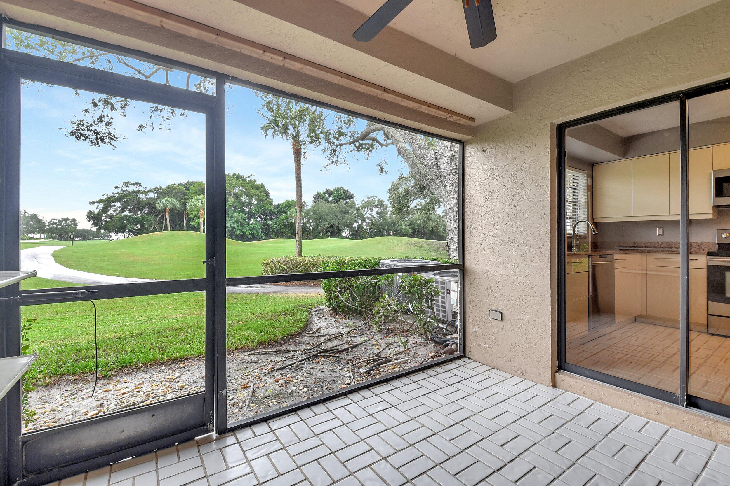 FAIRWAYS AT BOCA GOLF & TENNIS CONDO - Residential