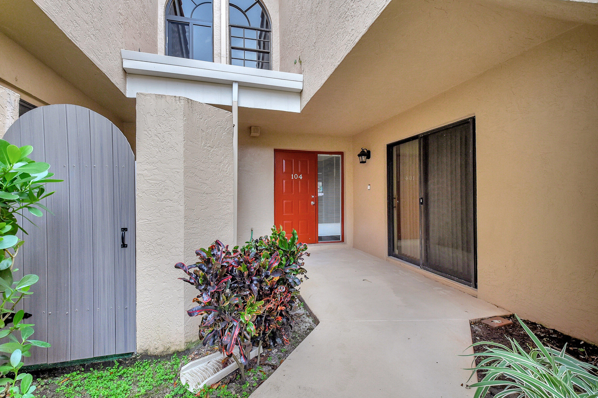 FAIRWAYS AT BOCA GOLF & TENNIS CONDO - Residential