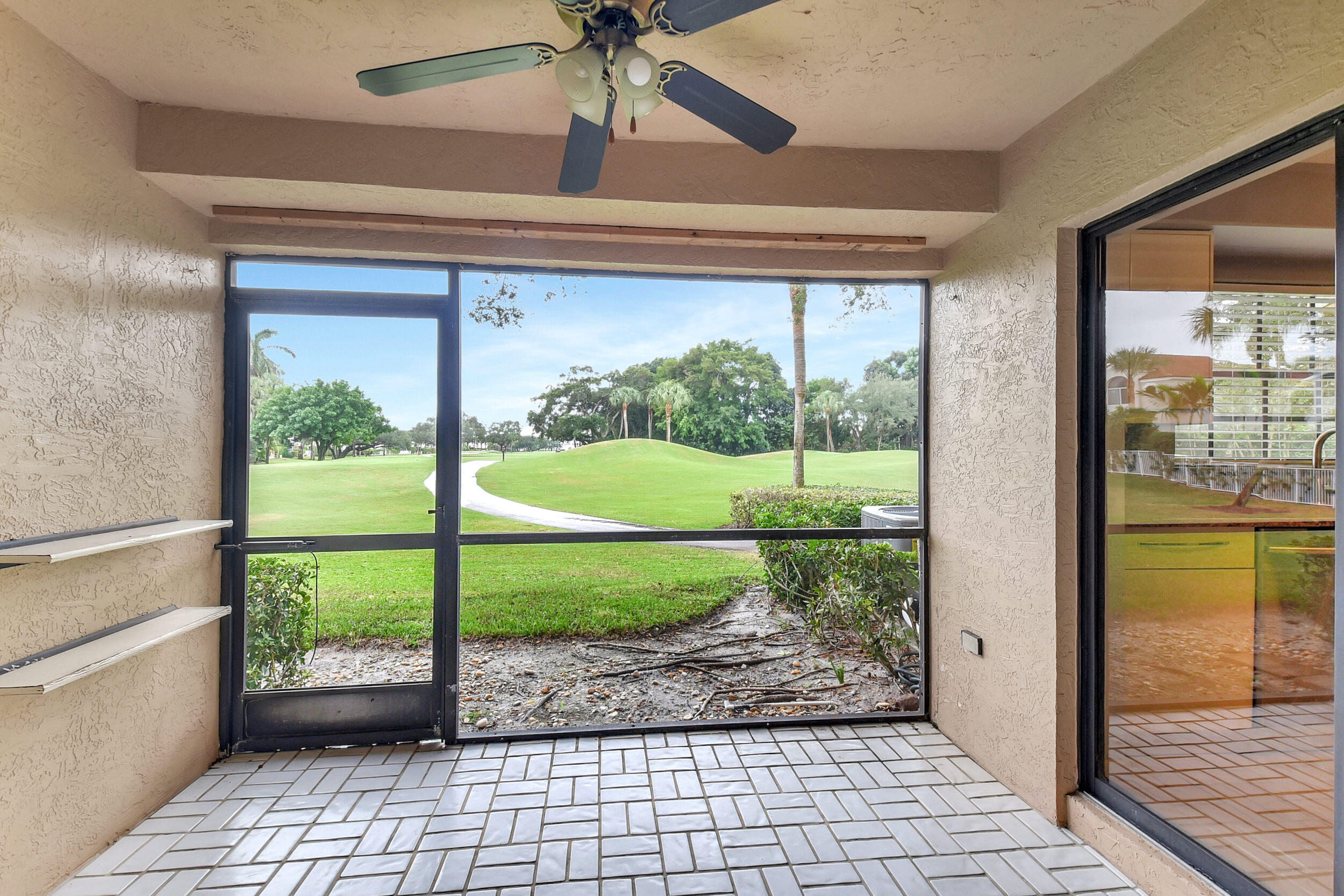 FAIRWAYS AT BOCA GOLF & TENNIS CONDO - Residential