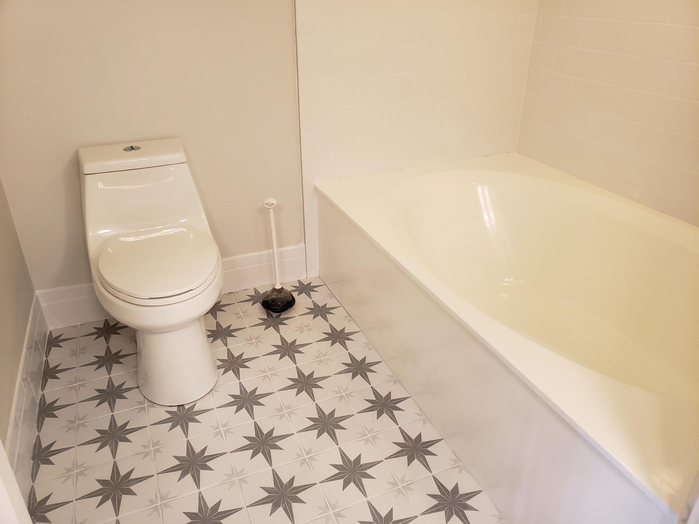 FAIRWAYS AT BOCA GOLF & TENNIS CONDO - Residential