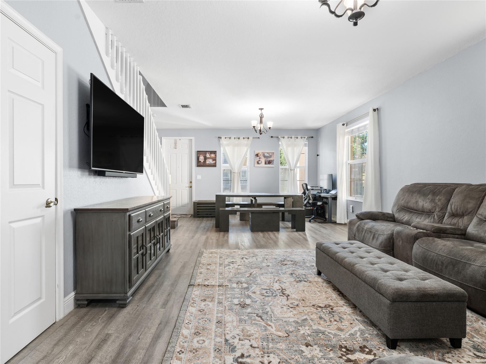 Cobblestone - Residential Lease