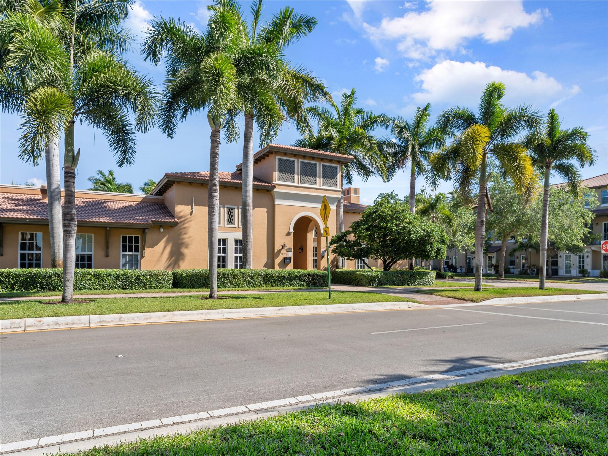 Cobblestone - Residential Lease