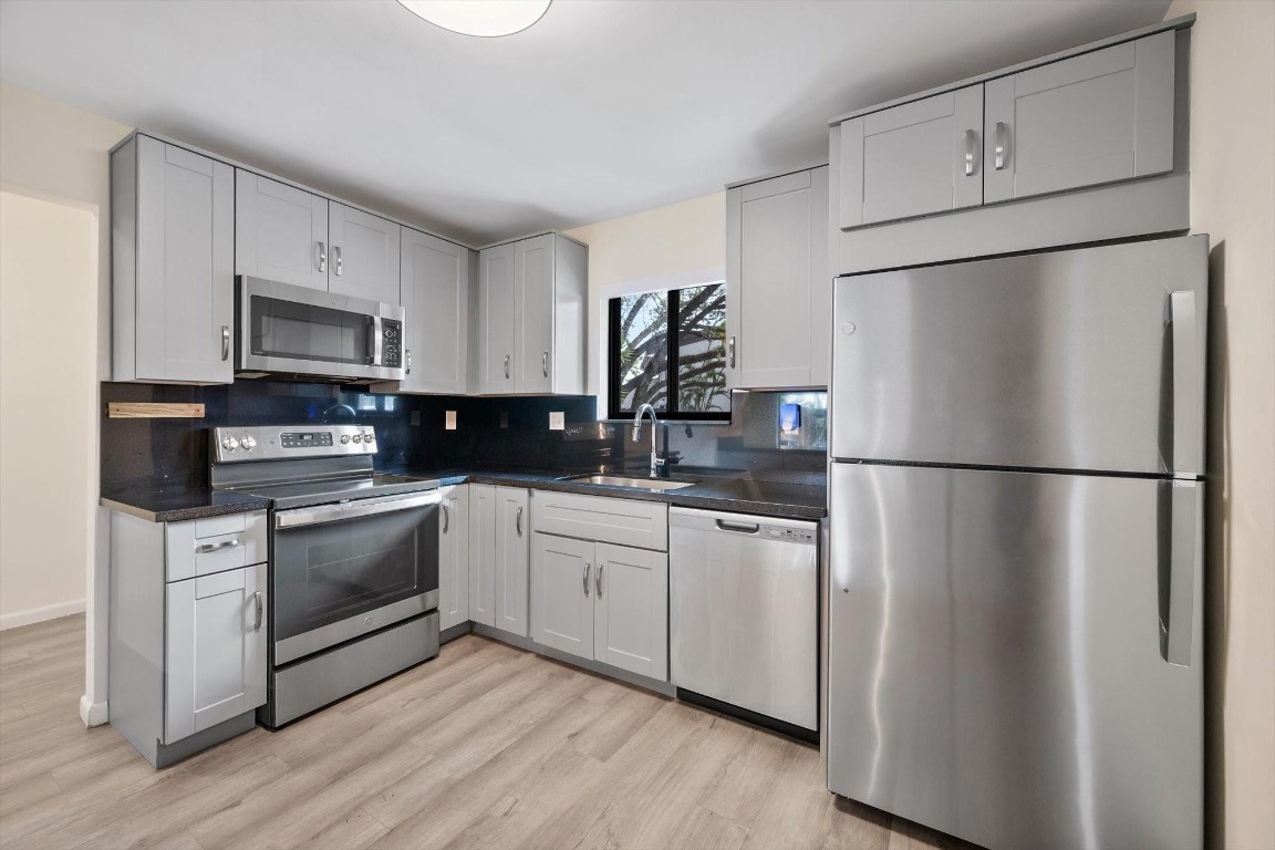 SANDPIPER AT CALIF CLUB C - Residential