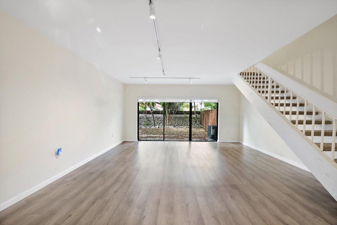 SANDPIPER AT CALIF CLUB C - Residential