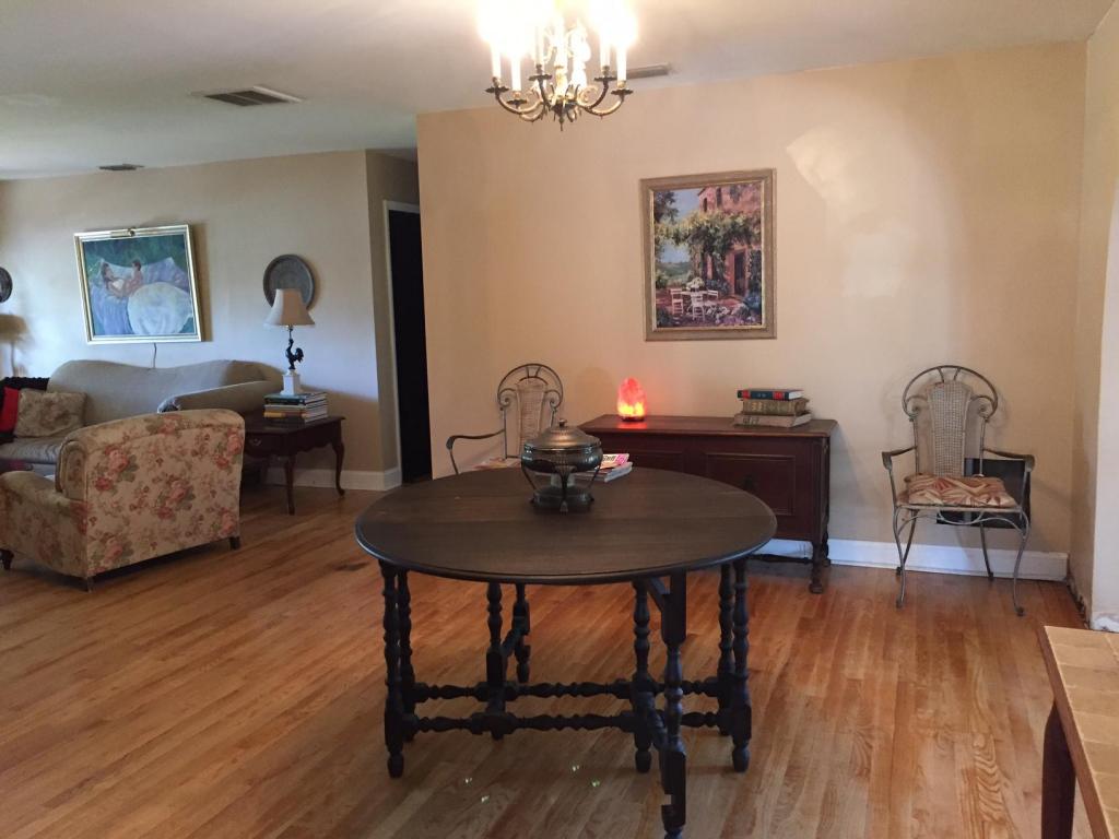 EASTWOOD - Residential Lease