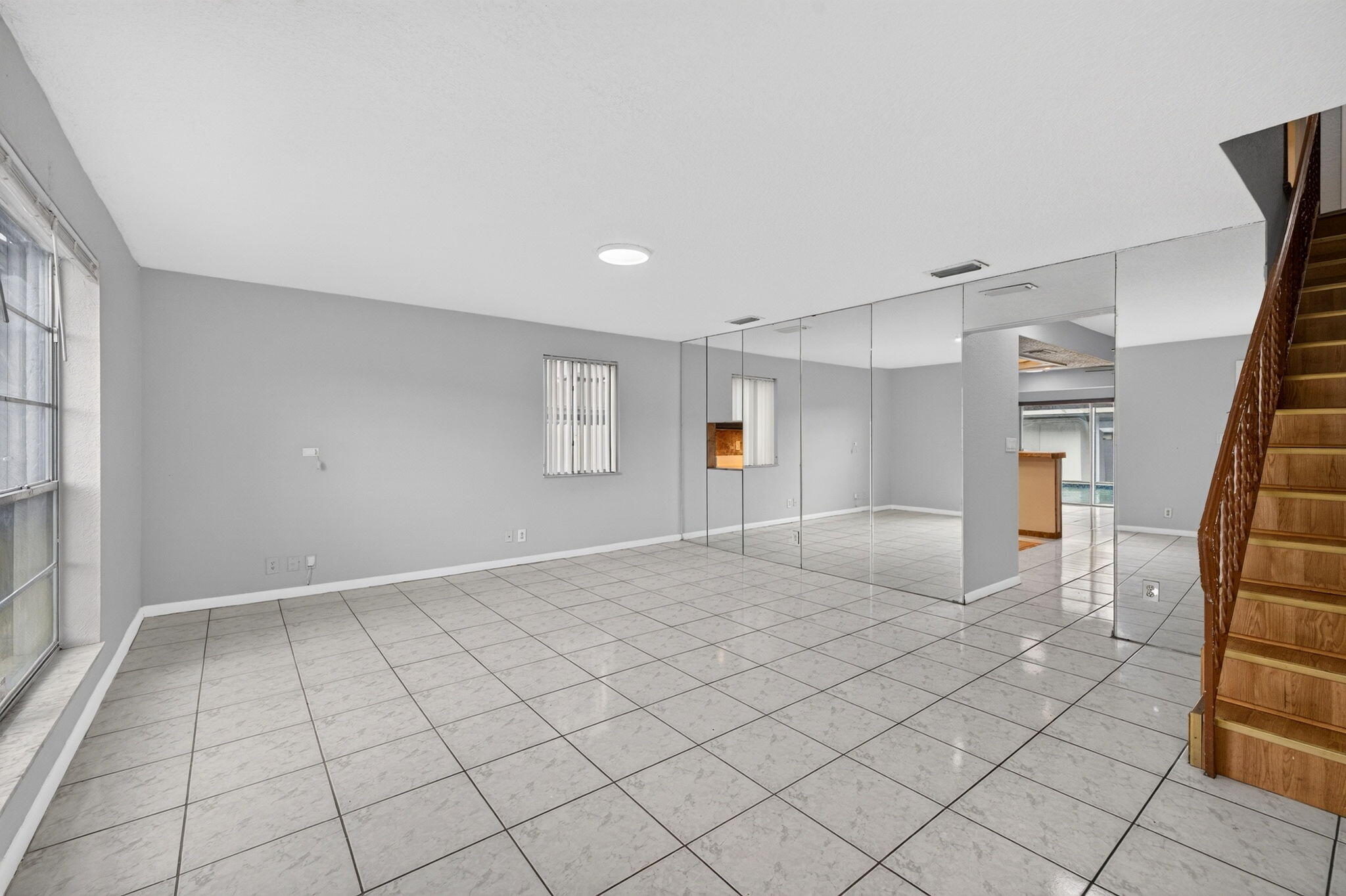 5435 SW 44TH Terrace