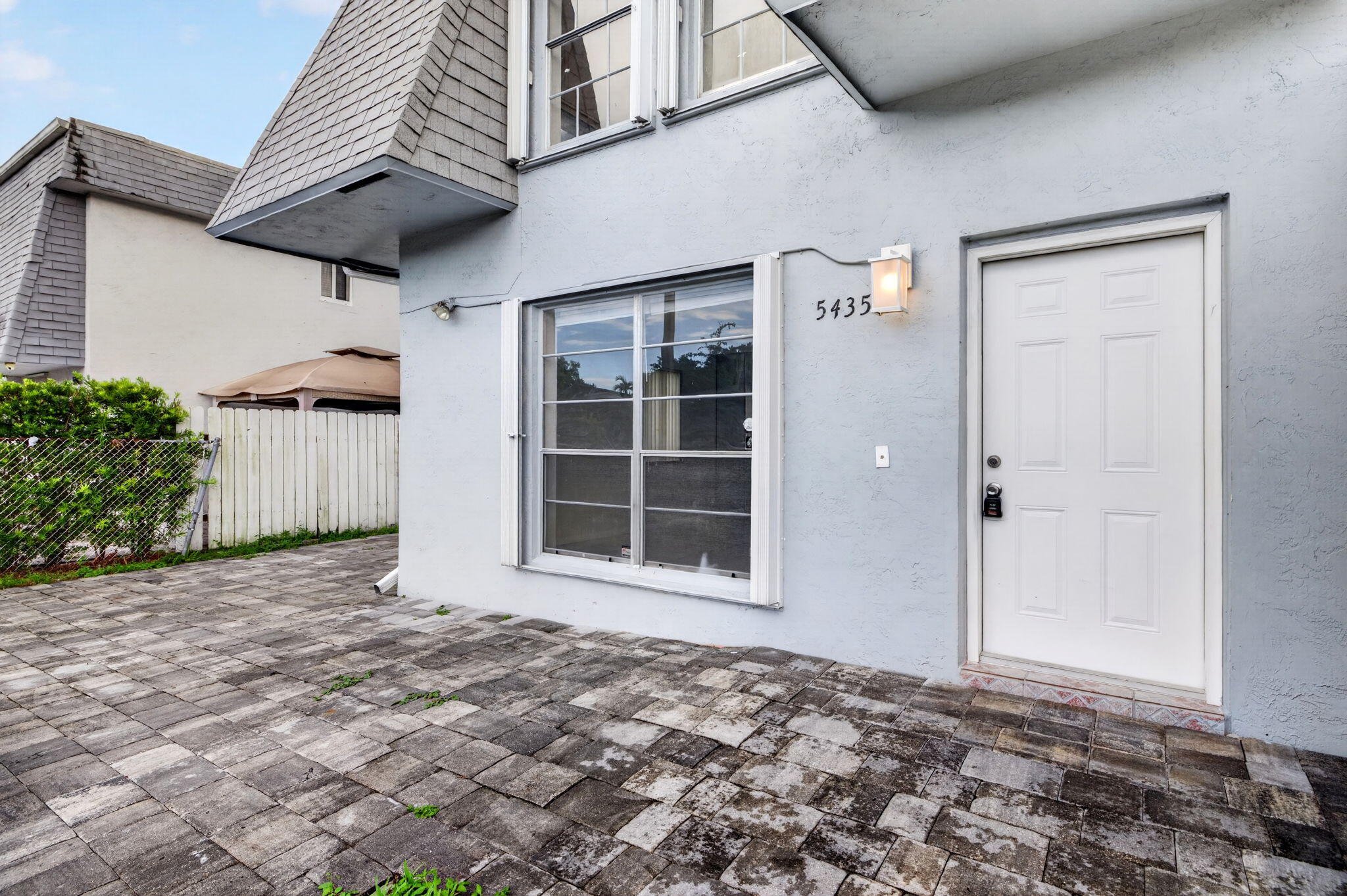 5435 SW 44TH Terrace