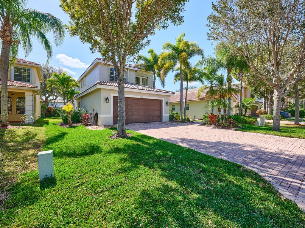 Photo of 8917 Sandy Crest Lane, Boynton Beach, FL 33437 (MLS # R11164106)