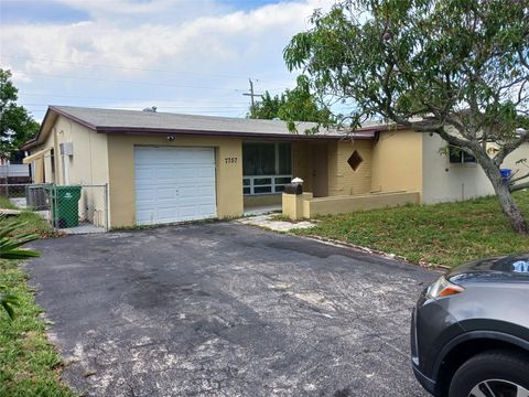 Tiny photo for 7757 SE EMBASSY Boulevard, Miramar, FL 33023 (MLS # B26054500)