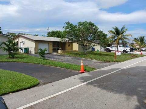Tiny photo for 7757 SE EMBASSY Boulevard, Miramar, FL 33023 (MLS # B26054500)